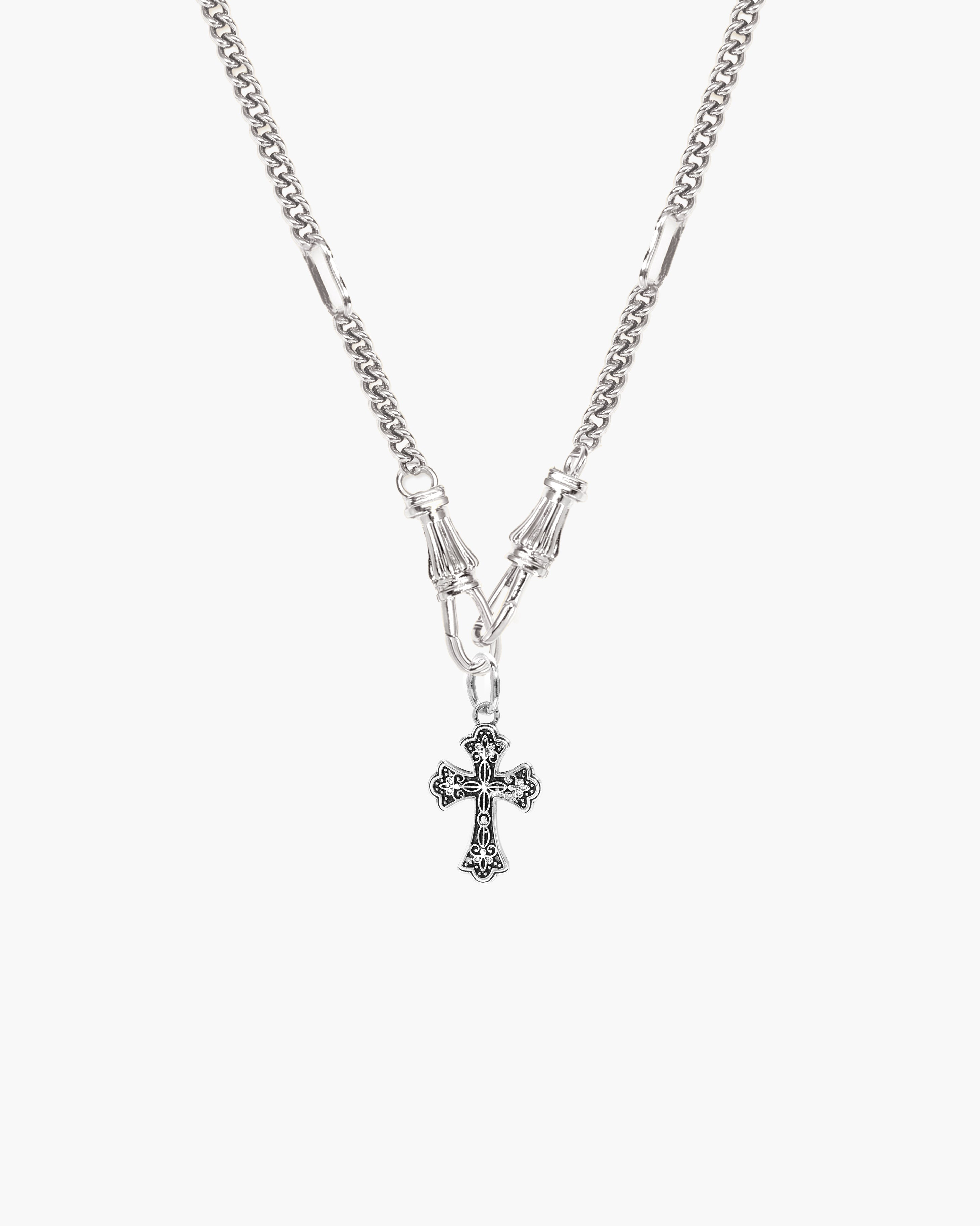 Deco Clasp Chain Necklace in Gold