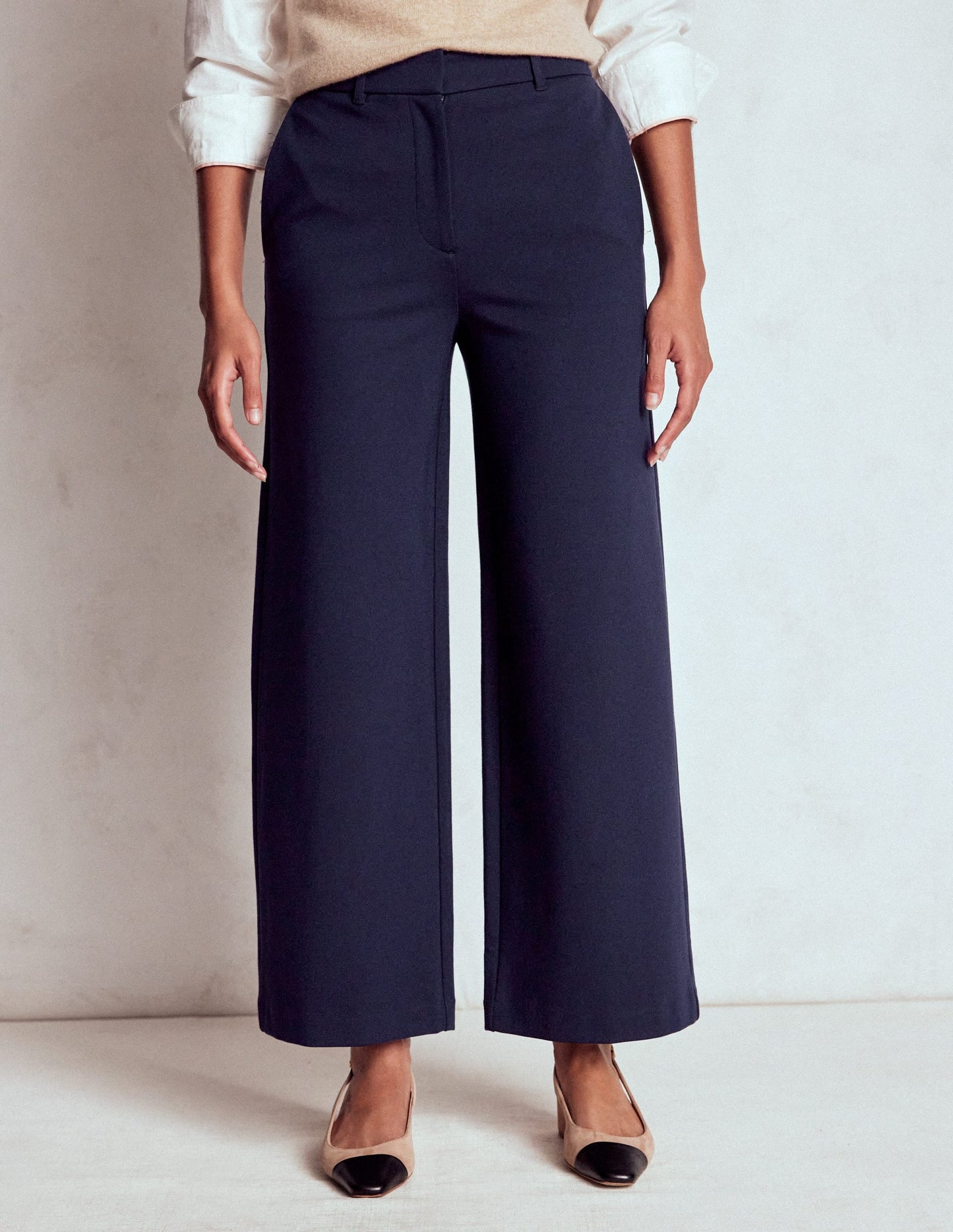 Belgravia Ponte Crop Pants-Navy