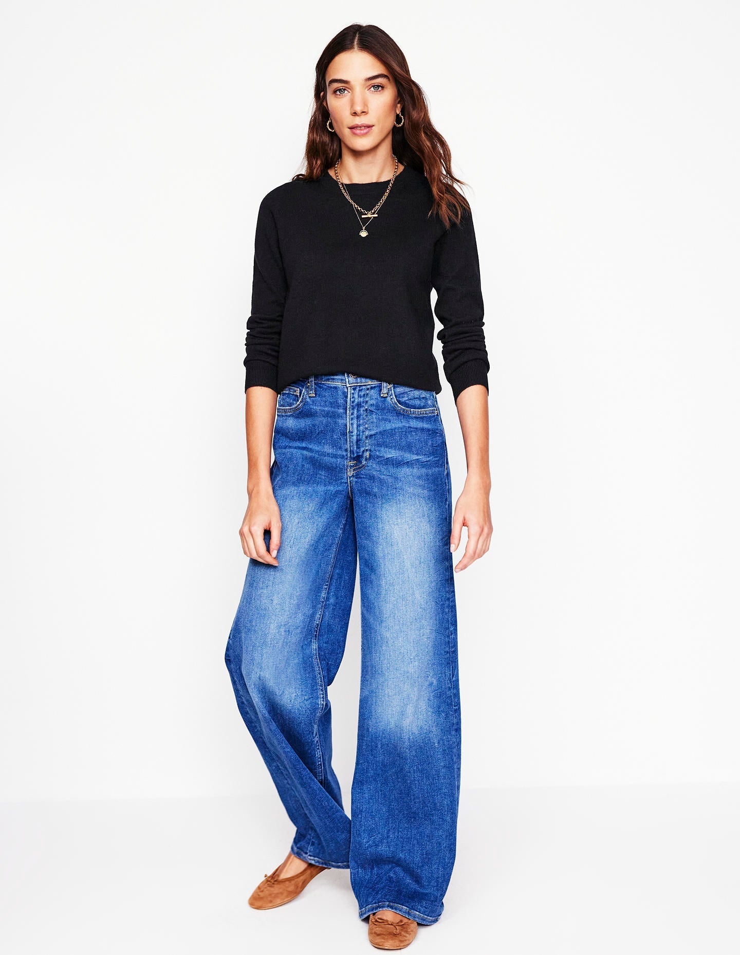 Eva Cashmere Crew Neck Sweater-Black