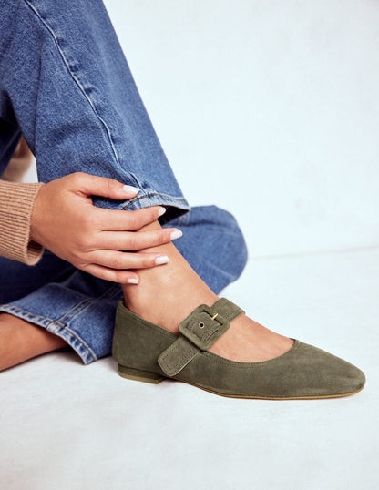 Vic Chisel Toe Mary Janes-Deep Olive