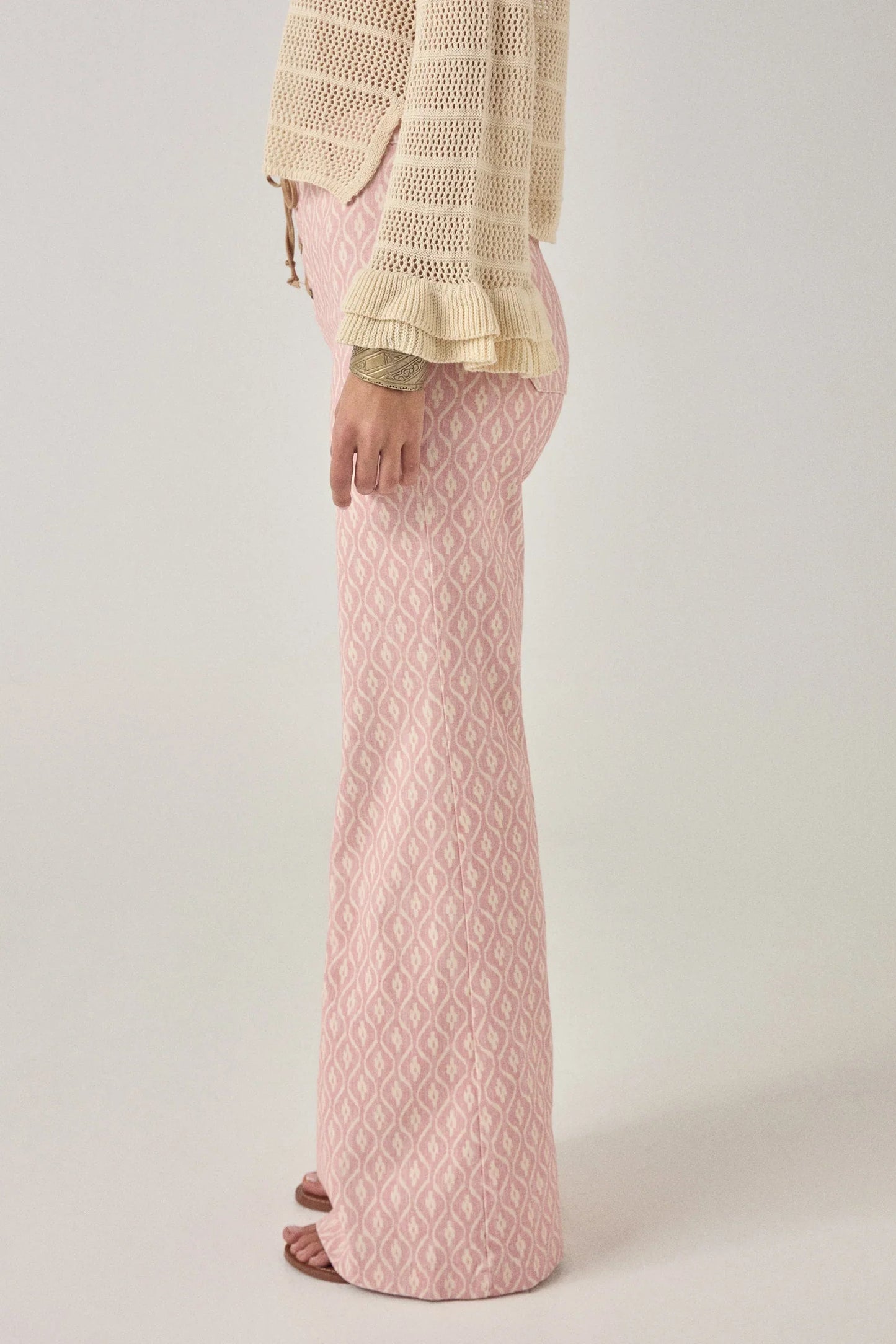 Maison Hotel Morrison Pant