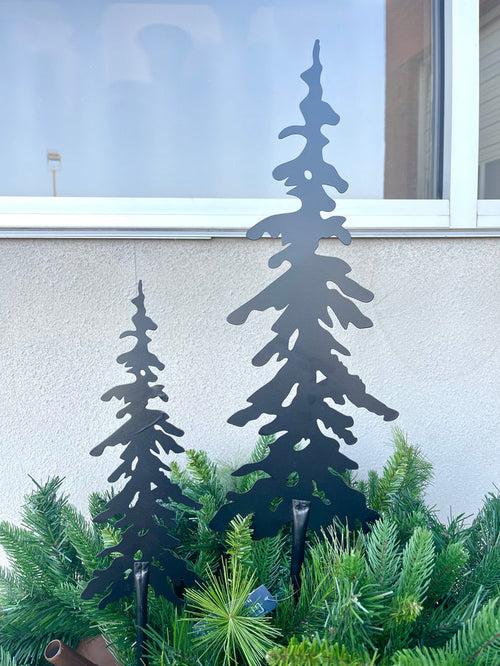 Large Winter Forest Metal Tree Stake
