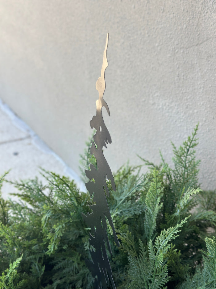Large Winter Forest Metal Tree Stake