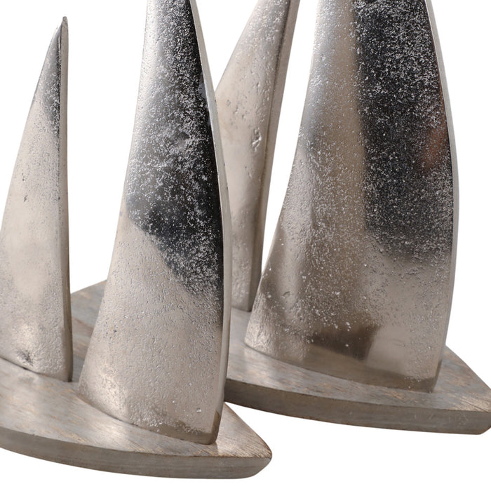 Moelyn Silver Sailboat - 2 Sizes