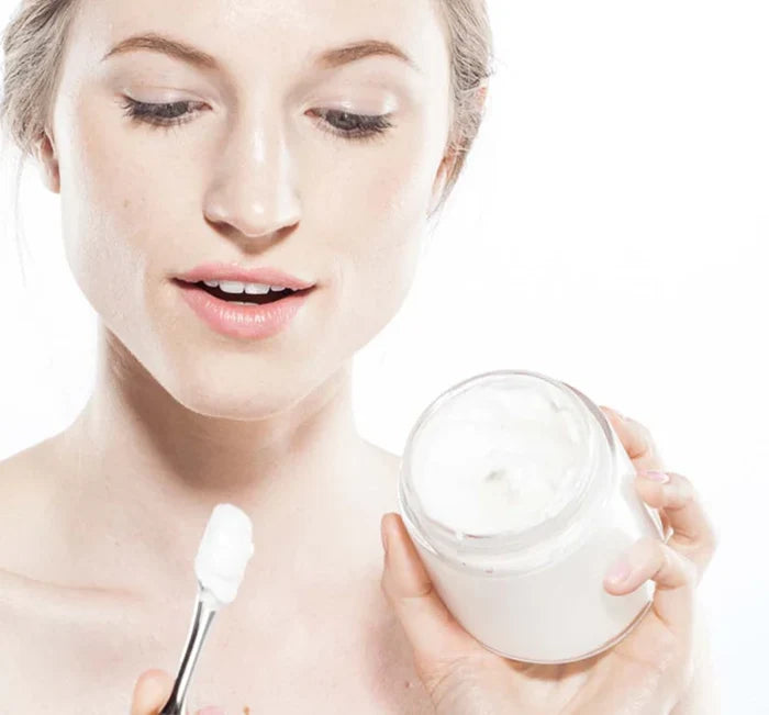 Moon Dip® Back to Youth Body Mousse