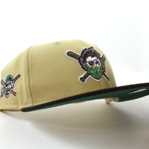 Pittsburgh Pirates PIRATES Patch 59Fifty New Era Fitted Hat (VEGAS GOLD BURNT WOOD EMERALD GREEN Under Brim)