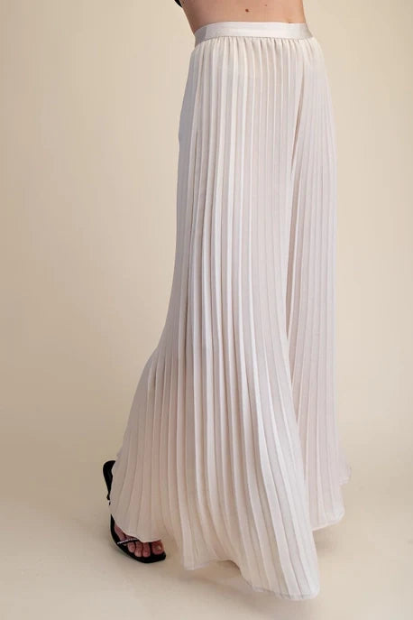 Pleated Wide-Leg Flare Pants