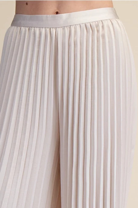 Pleated Wide-Leg Flare Pants