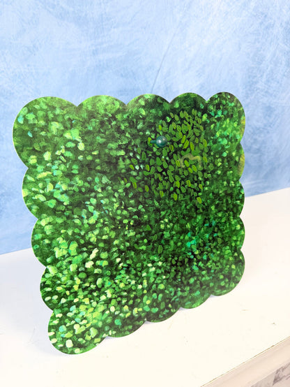 Scallop Boxwood Display Board